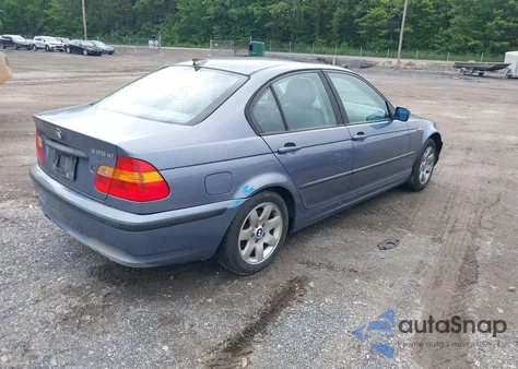 2003 BMW 325Xi z USA, uszkodzony, nr VIN WBAEU33443PM53282